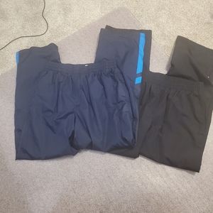 2 pairs of men's wind pants